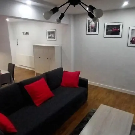 公寓 Tranquilo Y Amplio Apartamento Proximidades Calatrava Parking Y Wifi Gratis 奥维耶多
